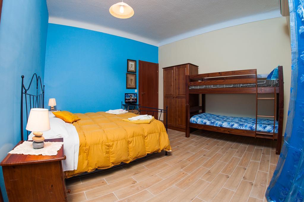ピアッツァ・アルメリーナ Umberto 33 Bed & Breakfast 部屋 写真